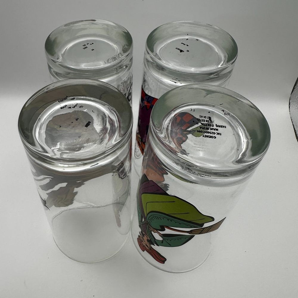 Disney Parks Hocus Pocus Glasses cup mug set of 4 halloween villains witches - Picture 3 of 6